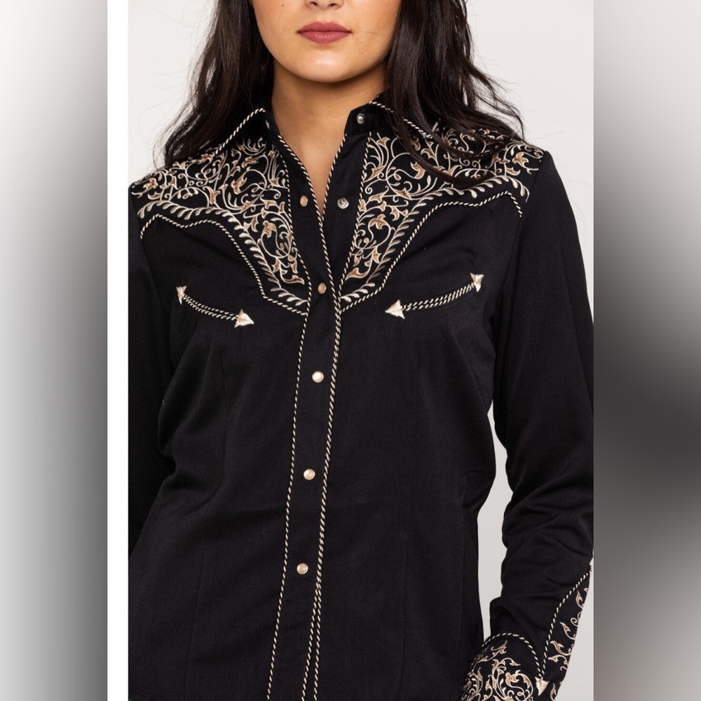 NWT SCULLY WOMEN'S SCROLL EMBROIDERED LONG SLEEVE PEARL SNAP WESTERN SHIRT - Picture 2 of 8